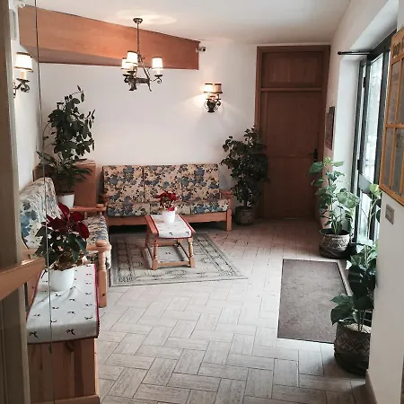 Отель Garni Hirsch