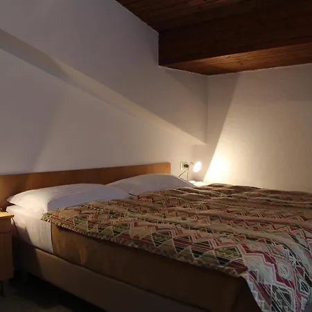 Отель Garni Hirsch Канацеи