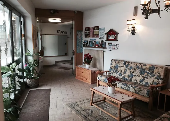 Hotel Garni Hirsch *