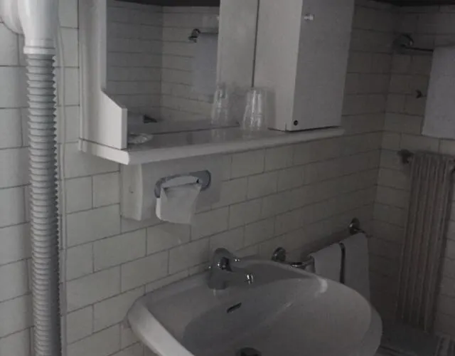 Garni Hirsch * Канацеи