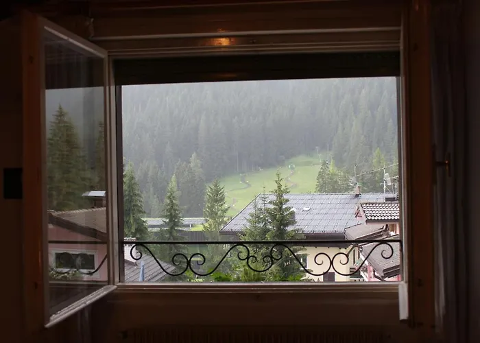 Garni Hirsch Отель