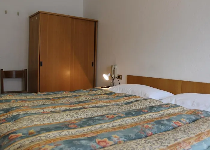 Hotel Garni Hirsch Canazei